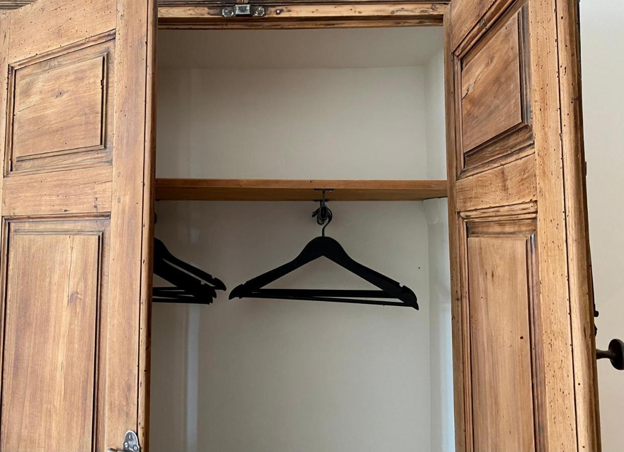 Au Coeur Du Viel Antibes - Cosy Appartement Eksteriør bilde
