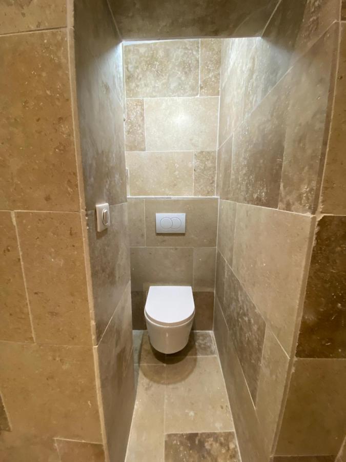 Au Coeur Du Viel Antibes - Cosy Appartement Eksteriør bilde