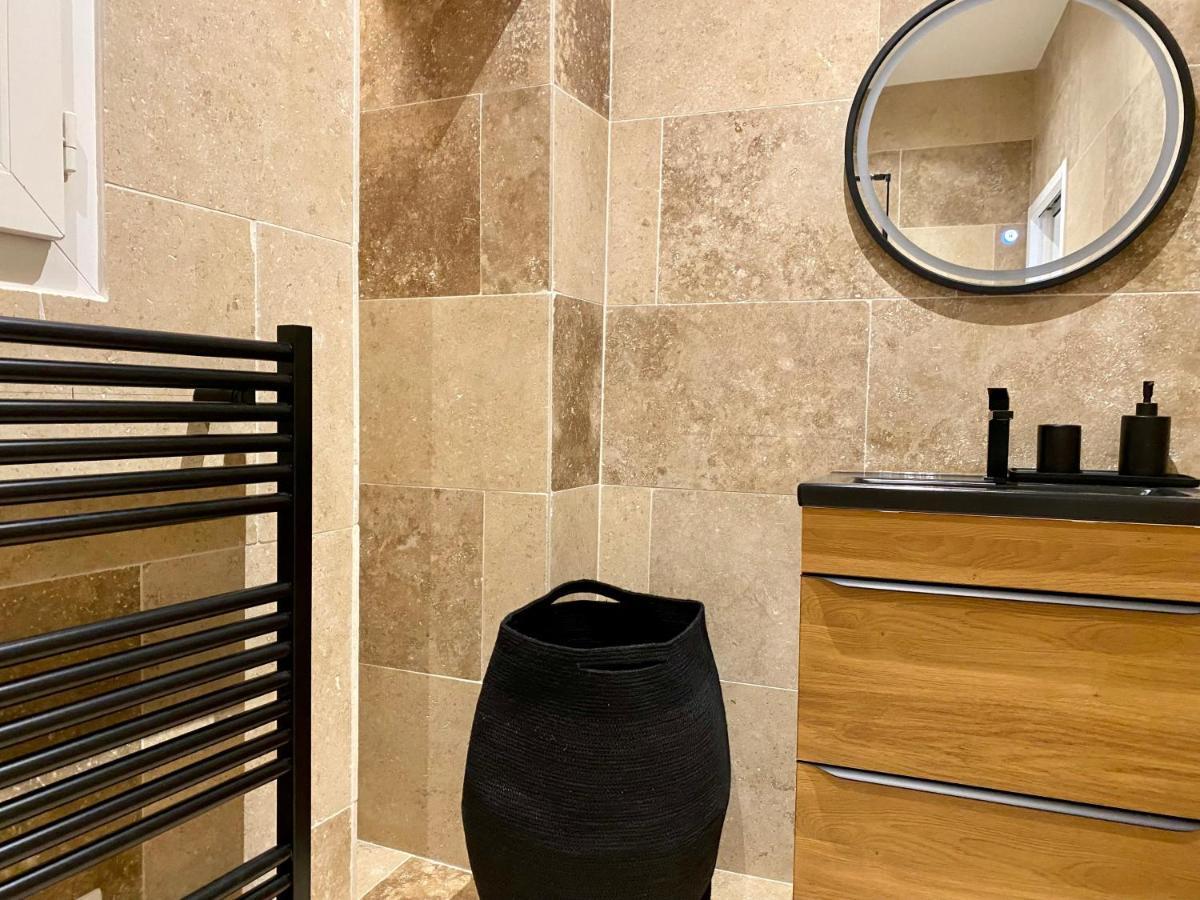 Au Coeur Du Viel Antibes - Cosy Appartement Eksteriør bilde