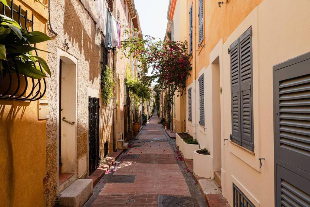 Au Coeur Du Viel Antibes - Cosy Appartement Eksteriør bilde